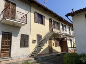 Appartamento in cascinale - Caradonna Immobiliare