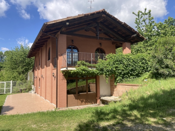Immobile ad uso circolo - Caradonna Immobiliare