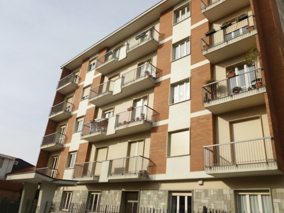 Appartamento di tre locali - Caradonna Immobiliare