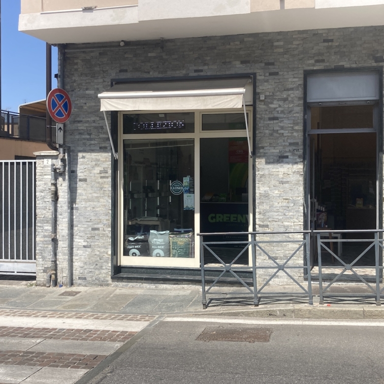 Negozio in vendita - Caradonna Immobiliare