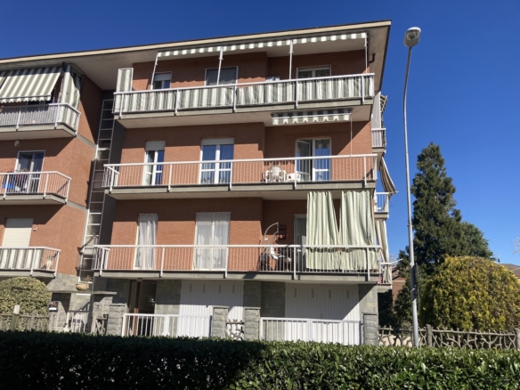 Appartamento a Chieri in Via Cattaneo - Caradonna Immobiliare