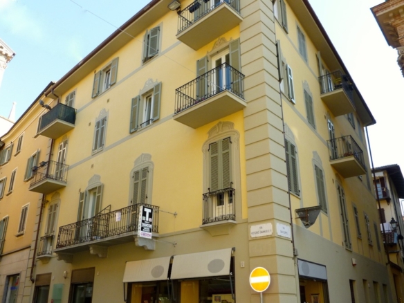 Appartamento Chieri centro storico - Caradonna Immobiliare