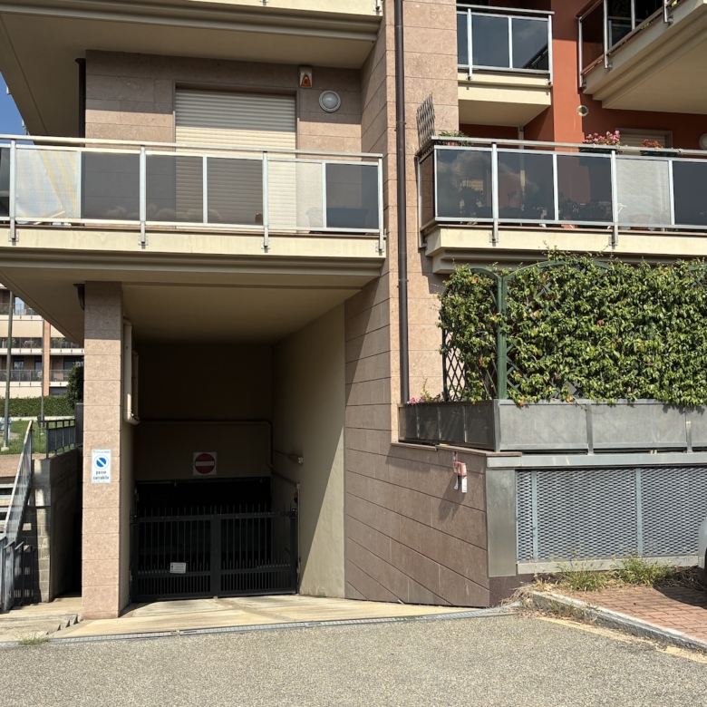 Box auto in vendita Chieri - Caradonna Immobiliare