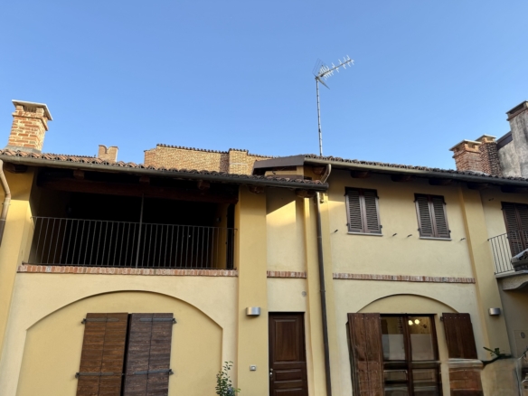 Bilocale con terrazzo