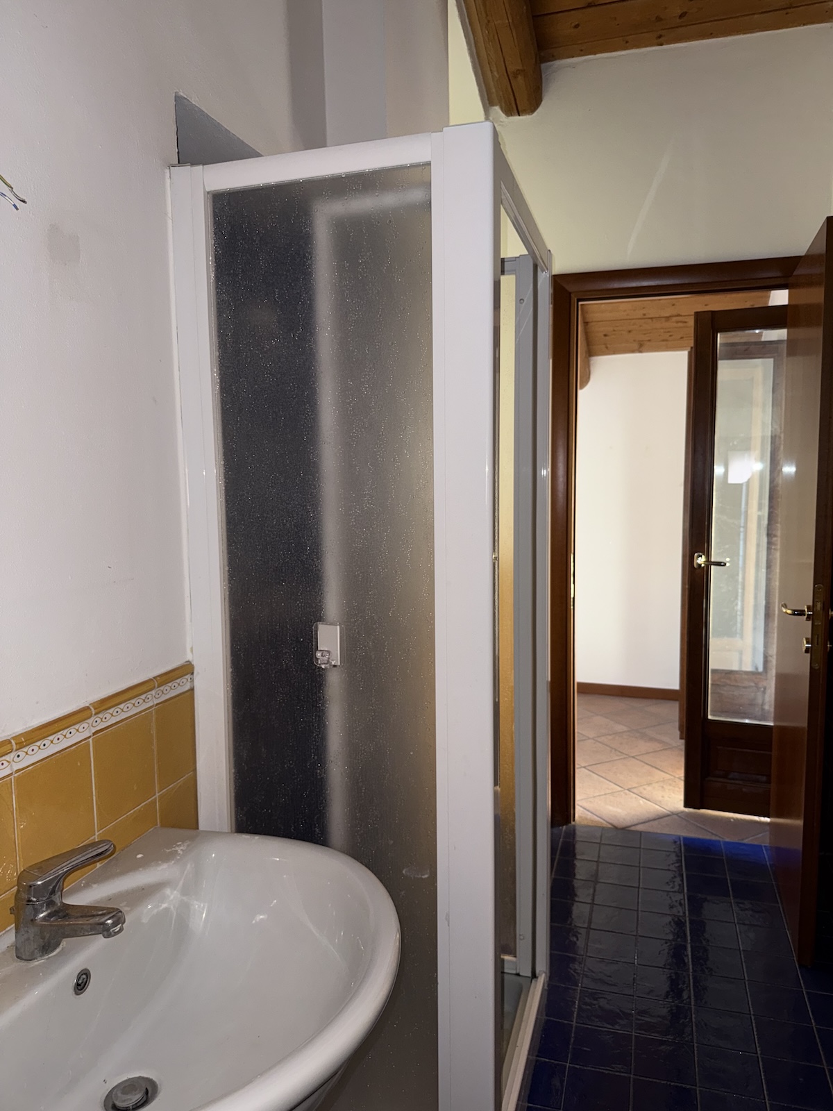 Bilocale con terrazzo