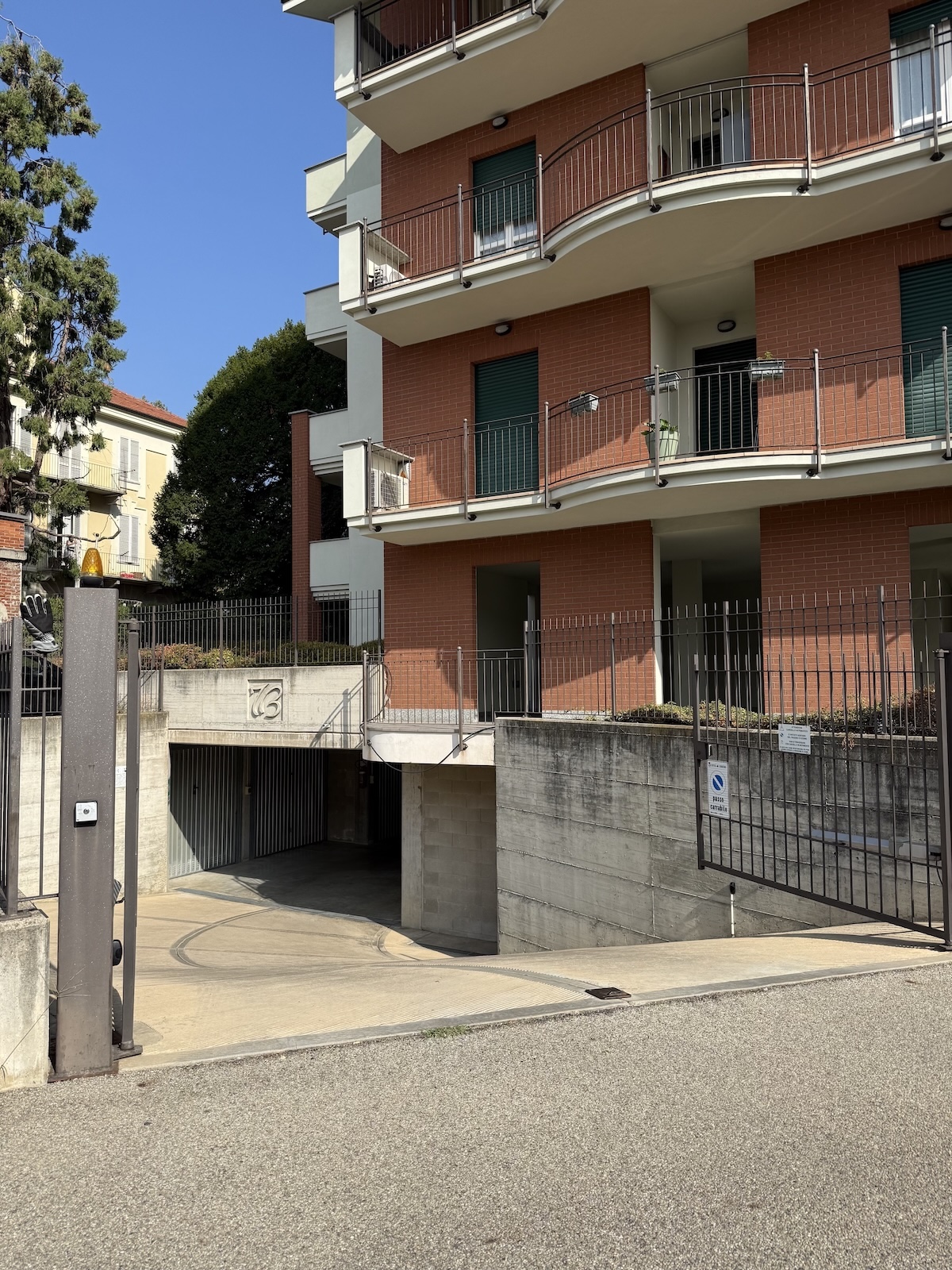 ingresso box Appartamento ultimo piano
