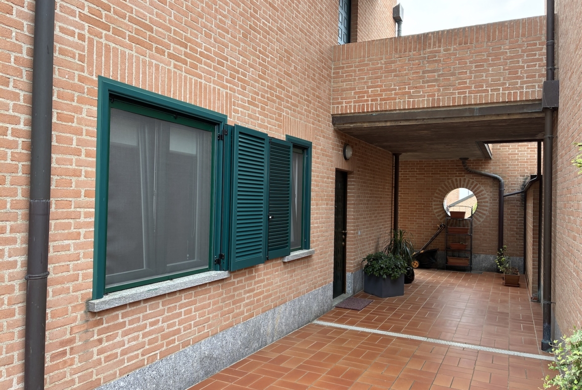 Appartamento signorile con giardino