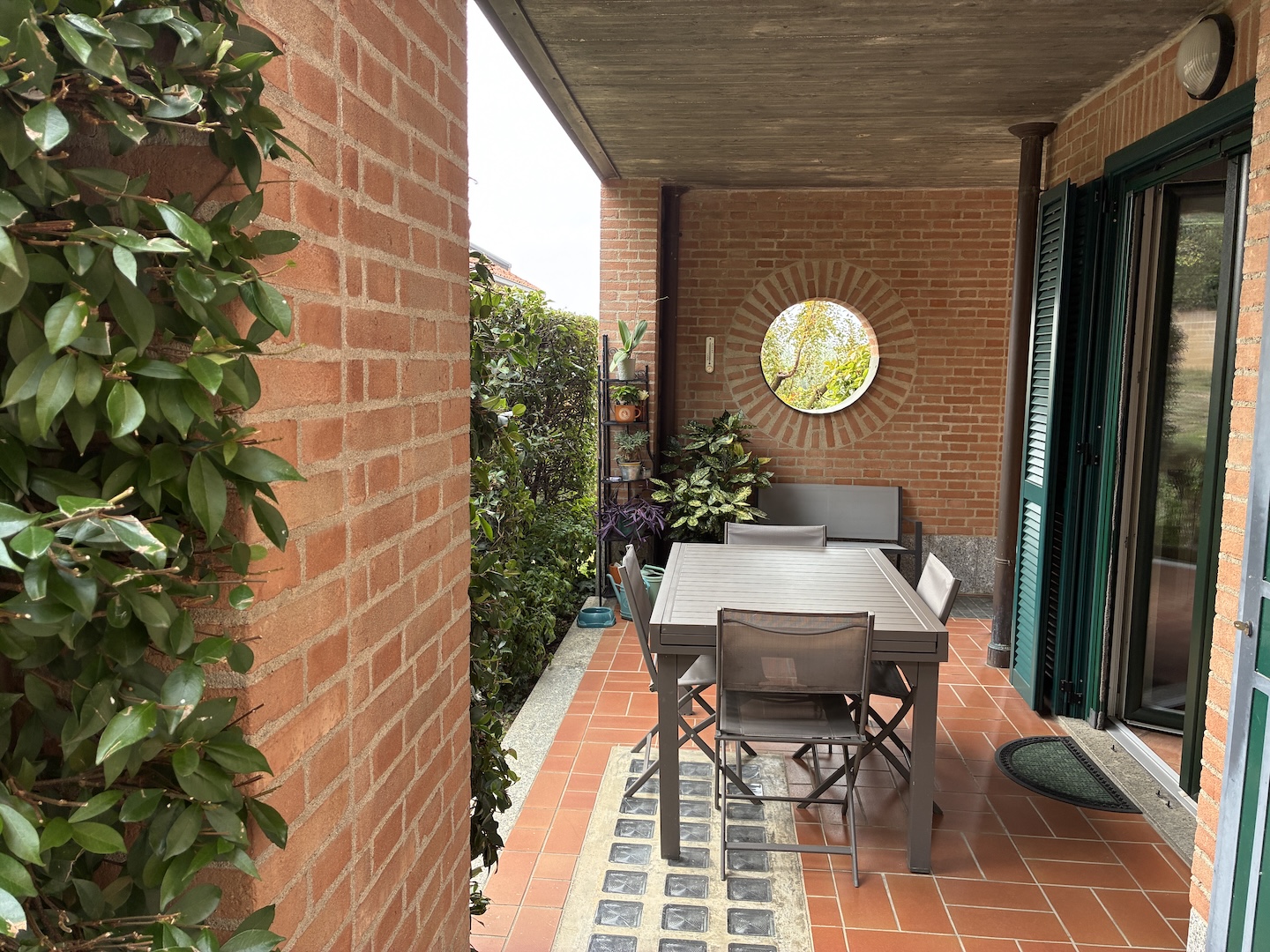 Appartamento signorile con giardino