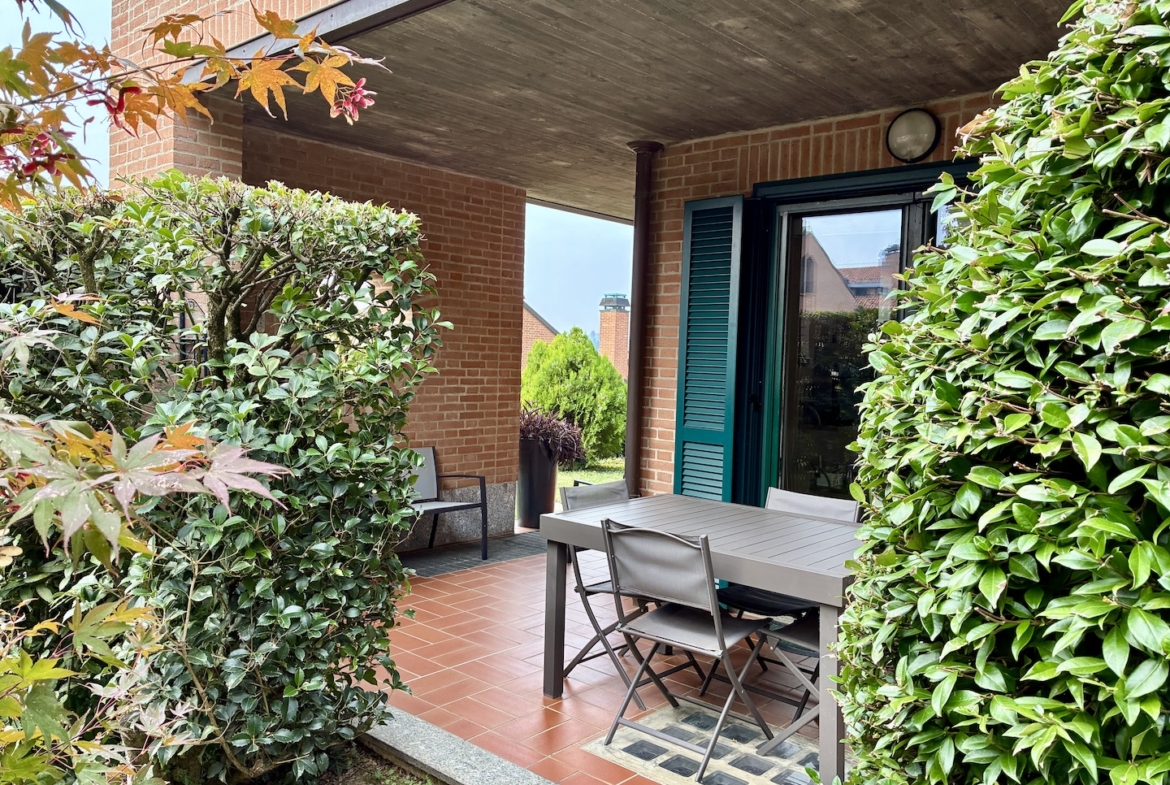 Appartamento signorile con giardino