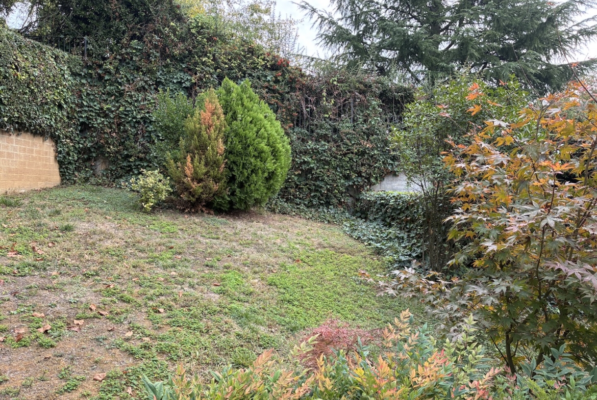 Appartamento signorile con giardino